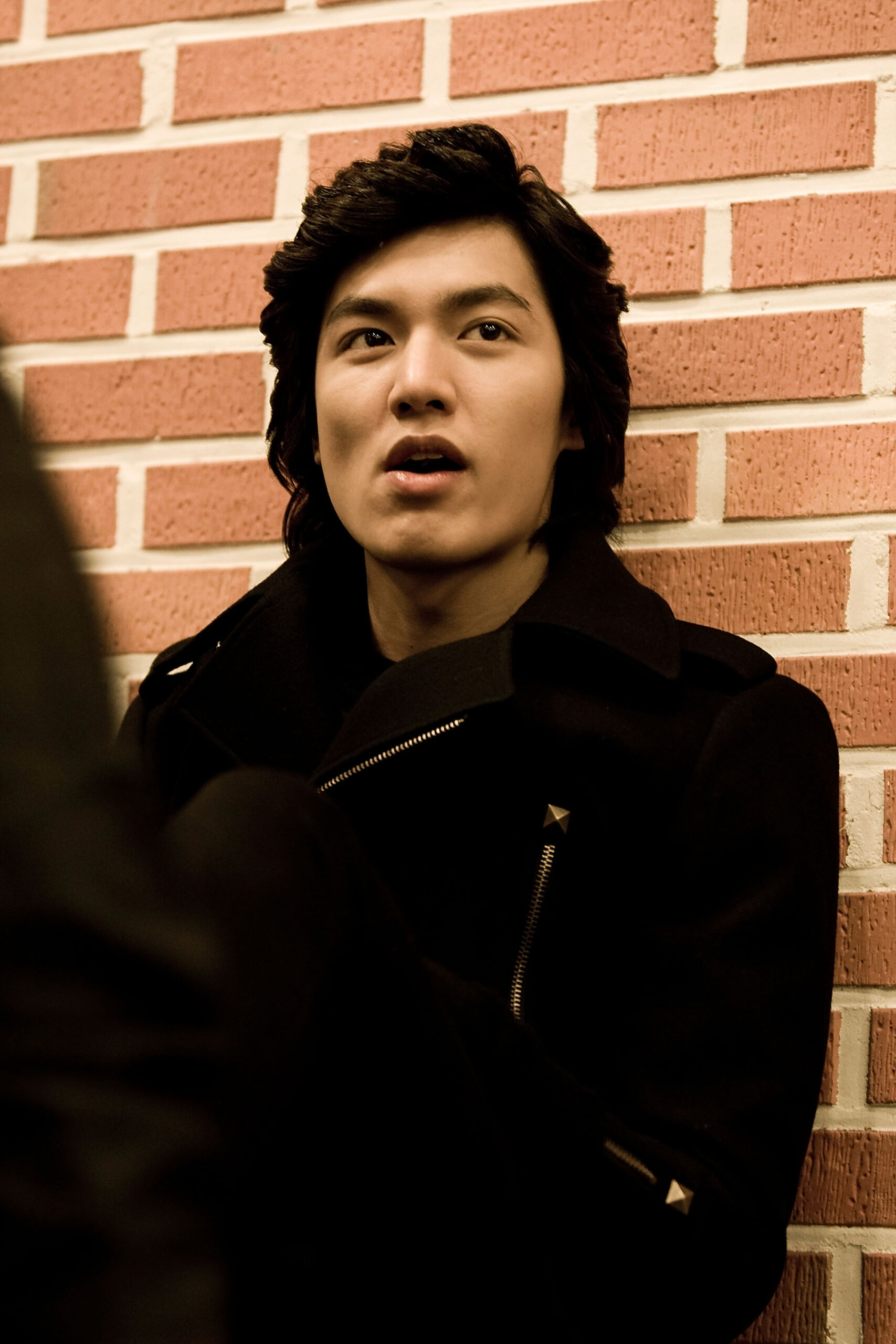 Lee Min-Ho poses for photos in South Korea on February 8, 2009 | Source: Getty Images